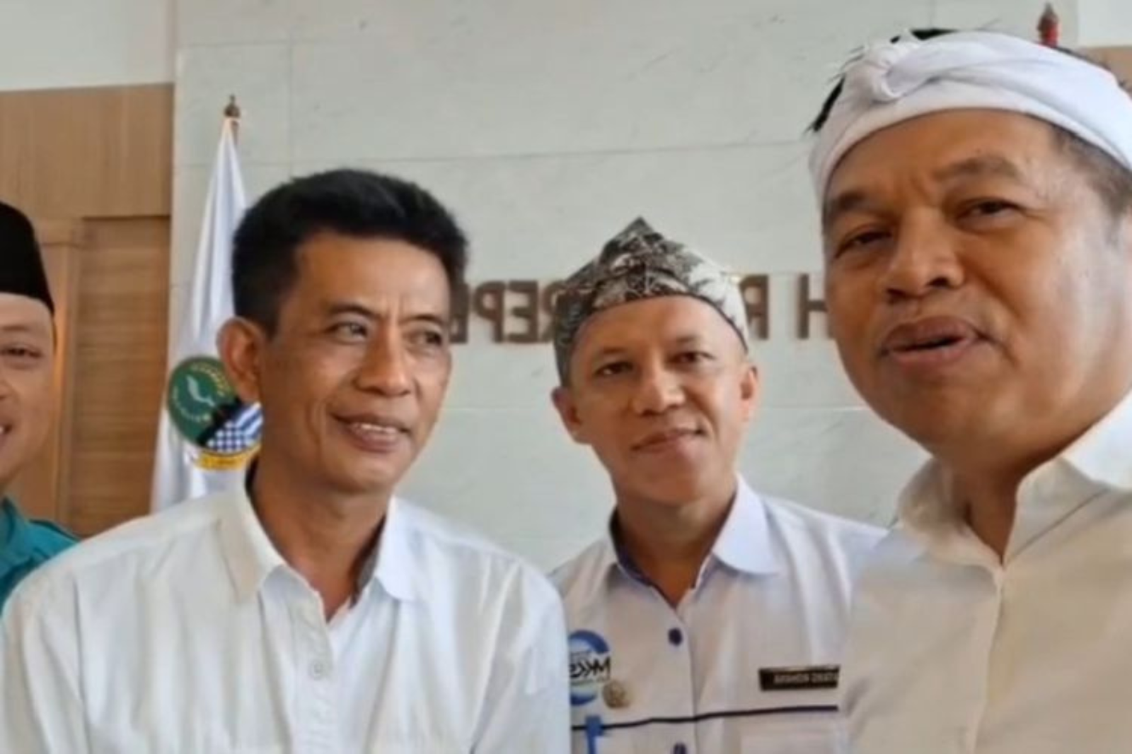 Dedi Mulyadi Usulkan Hukuman Edukatif bagi Siswa Nakal: “Disiplin Itu Bisa Tanpa Kekerasan”
