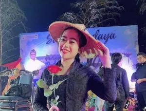 Foto Kanaya Wulan yang populer lewat lagu ciptaan Dedi Mulyadi berjudul Rindu purnama