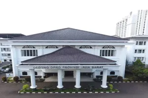 DPRD Jabar Tetapkan 15 Raperda Masuk Propemperda 2026, 10 Usulan Gubernur 