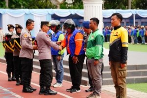 5.000 Pengemudi Ojol di Jawa Barat Ikuti Apel Kamtibmas bersama Kapolri