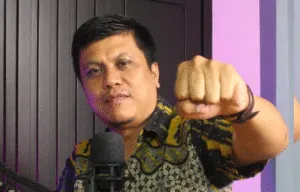 Jejak KDM dan Perlawanan Antroposentrisme di Jawa Barat