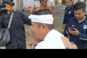 Momen Haru KDM Berhasil Temui Saudaranya di Aceh Usai Hilang Kontak