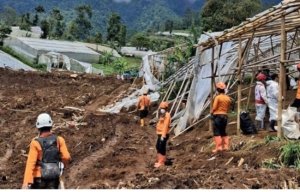 Operasi pencarian korban longsor di Desa Pasirlangu, Kecamatan Cisarua, Kabupaten Bandung Barat terus menunjukkan perkembangan.